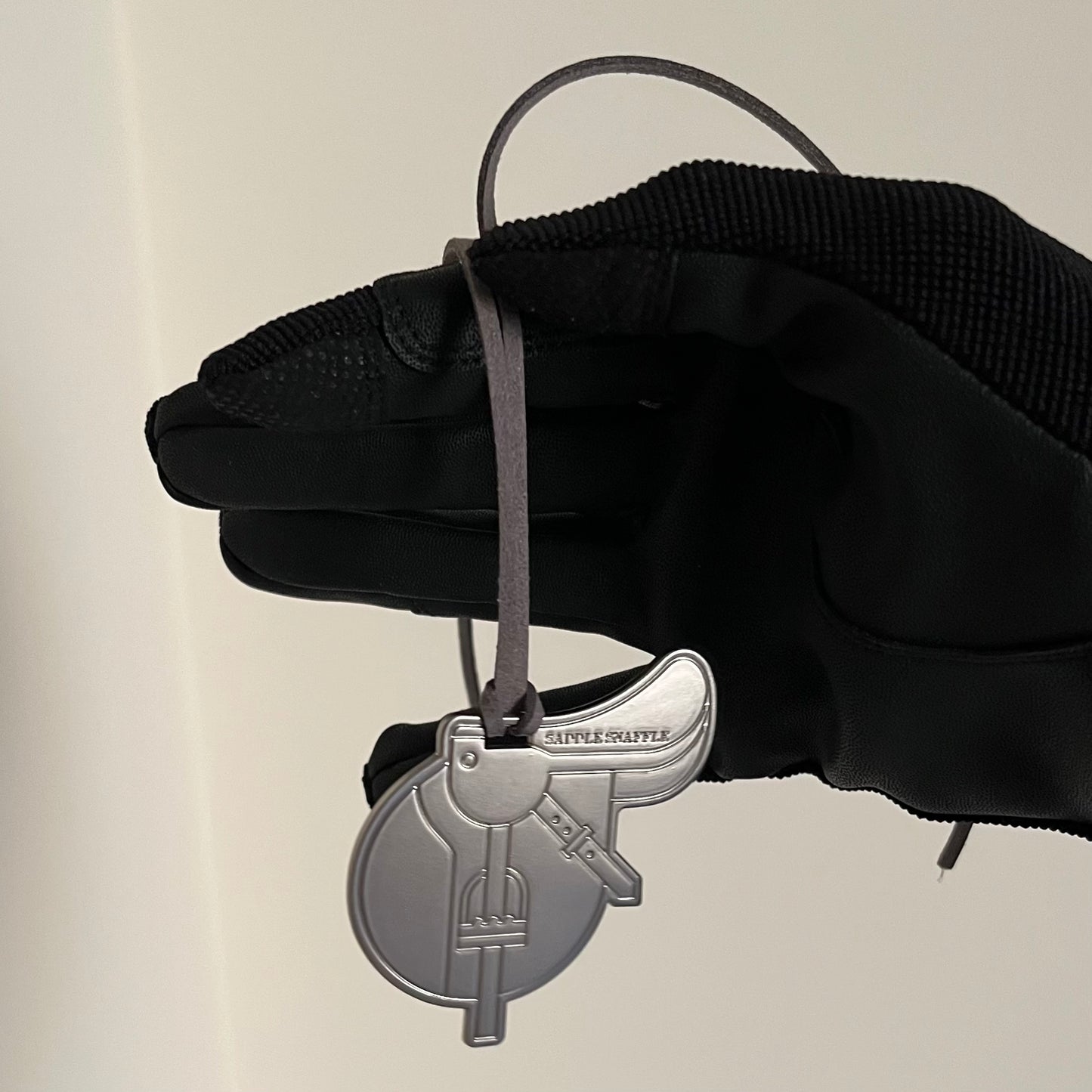 Saddle Snaffle Car Hanging, Stainless Steel & Leather Gray