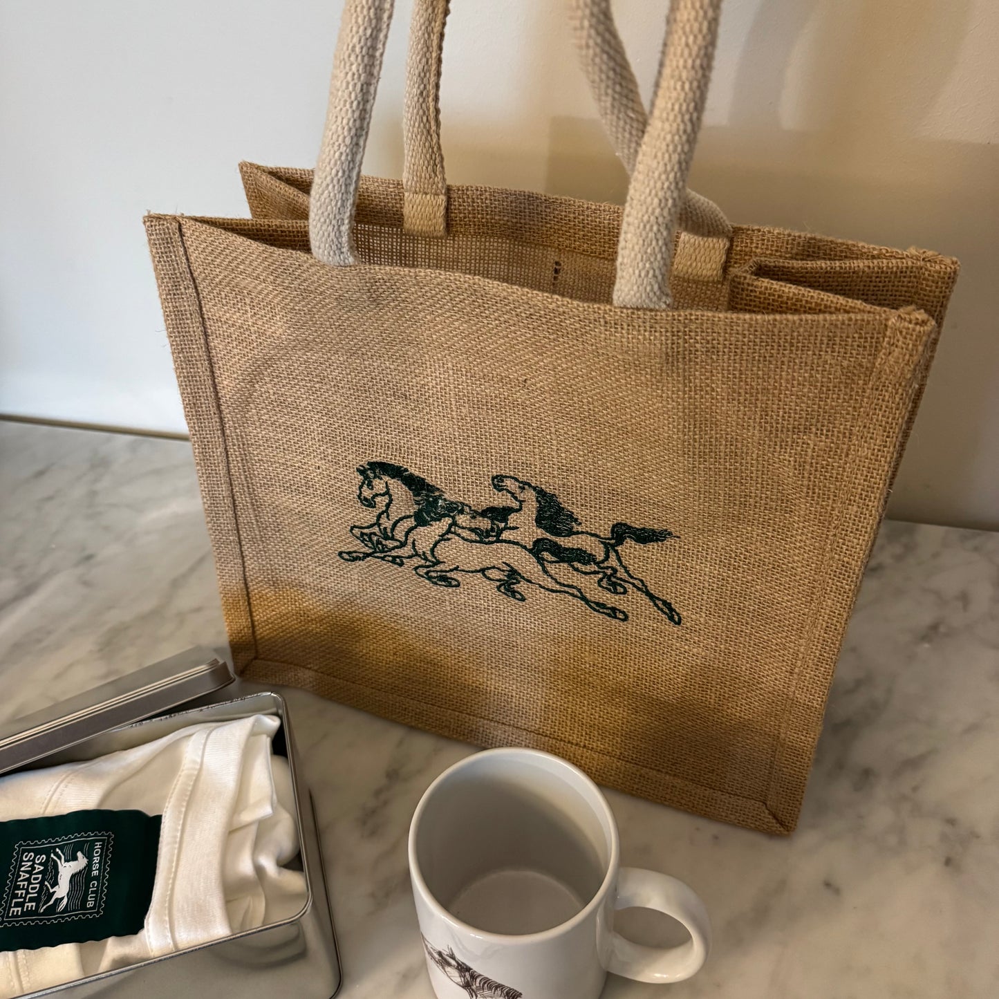 SADDLE GIFT BOX 5 PRODUCT