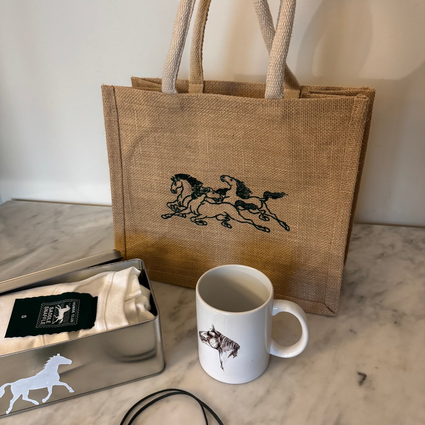 SADDLE GIFT BOX 5 PRODUCT