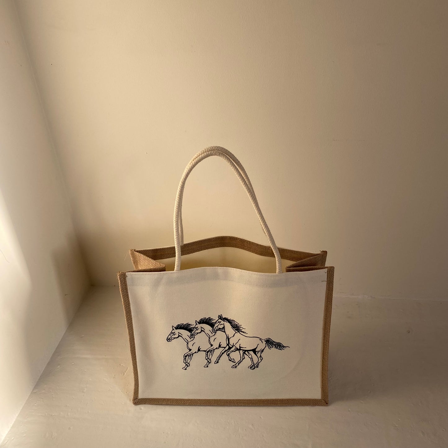 Horse Stable Bag 17x33x42 cm