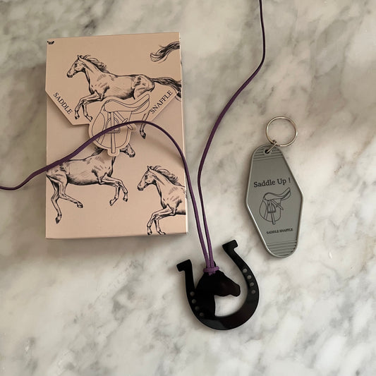 1 horse hanging car , 1 keychain