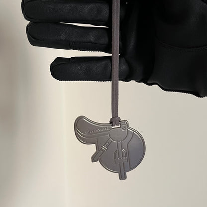 Saddle Snaffle Car Hanging, Stainless Steel & Leather Gray