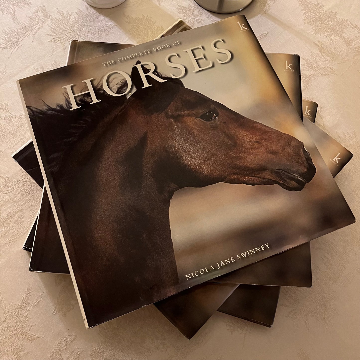 THE COMPLETE BOOK OF HORSES