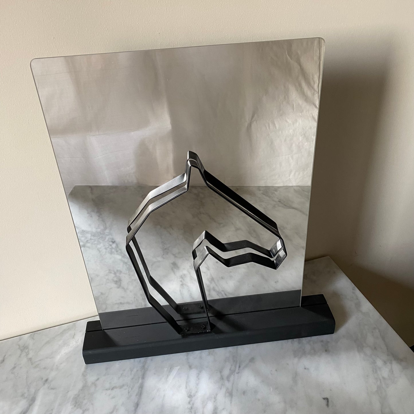 Black Horse Mirror 8x49x57 cm